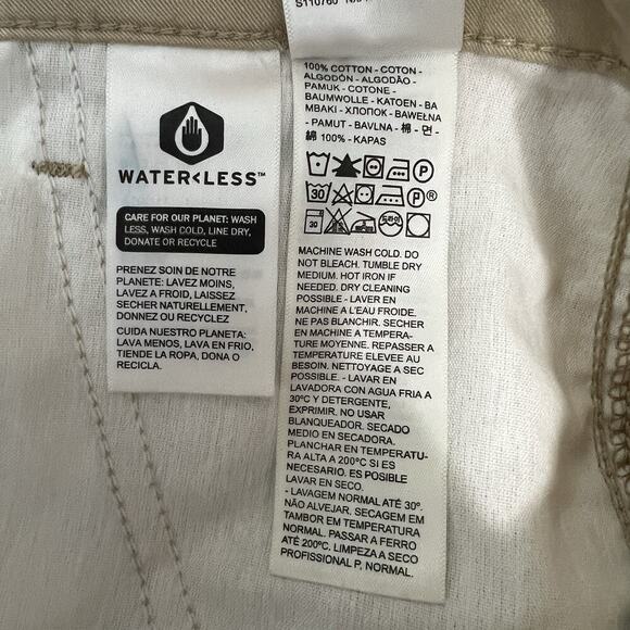 Levi's 94 Baggy Cargo Utility‎ Pants Tan Khaki High Rise Women’s Size 26 W26 L30 - Picture 10 of 11